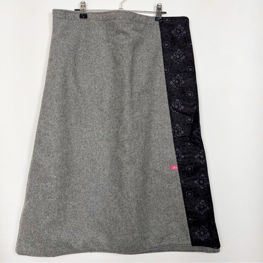 Uksi Grey A-Line Wrap Wool Winter Skirt Size Medium - Picture 11 of 13